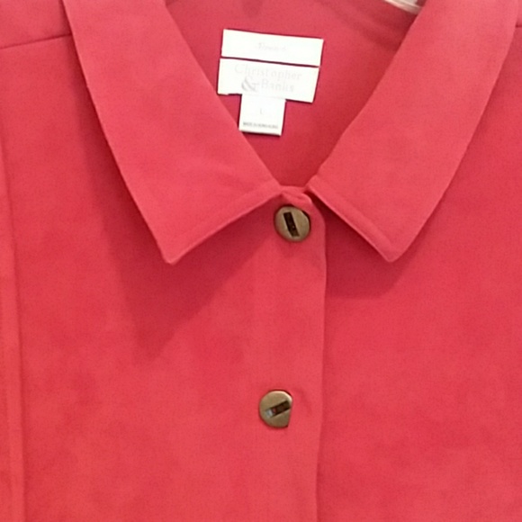 Red jacket... middle photo is accurate color of ja - Picture 3 of 3